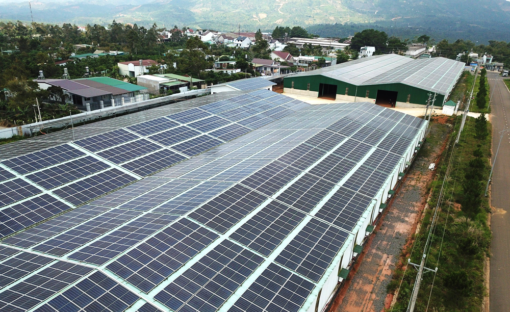 Điện Năng Lượng Mặt Trời Gia Đình - Giải Pháp Tiết Kiệm Chi Phí và Bảo Vệ Môi Trường